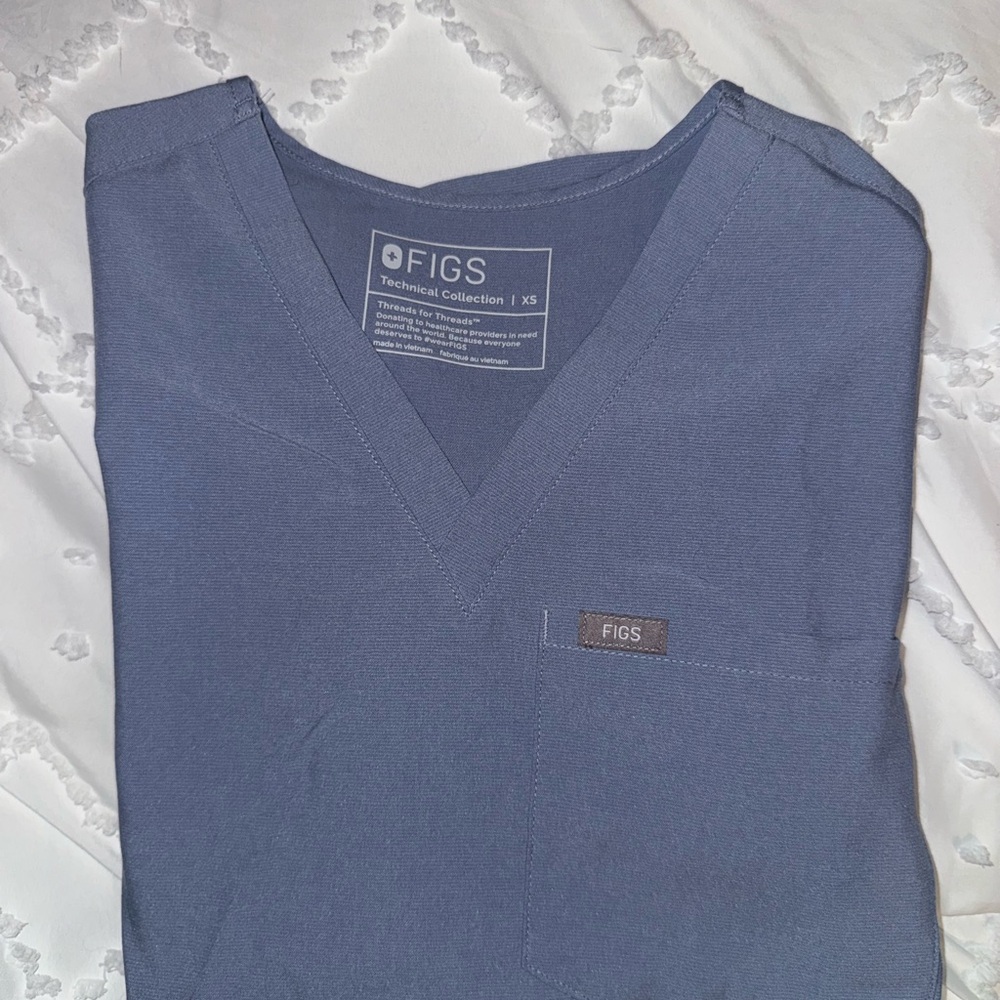Figs Classic Indigo Scrub Top